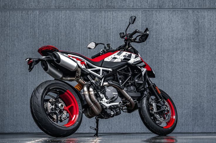 The RVE variant gets a unique livery Ducati Hypermotard 950 RVE Graffiti livery rear three fouth shot